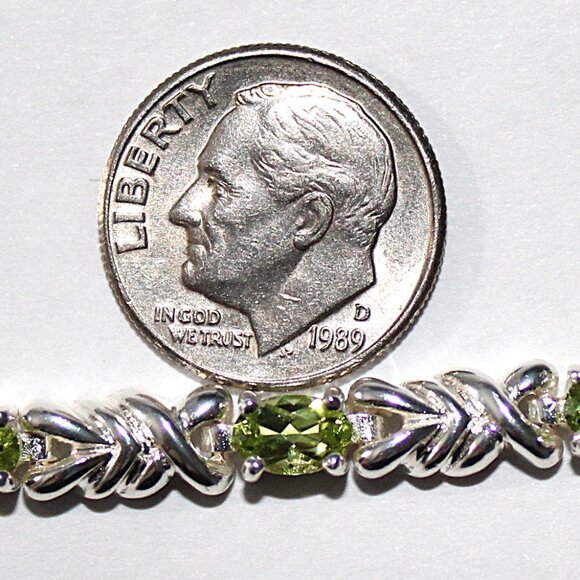Sterling Silver Peridot Tennis Bracelet 7.5 Inches 16 Grams - Picture 3 of 4